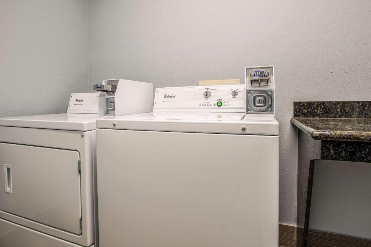 Quality Suites Lake Charles Downtown Eksteriør bilde